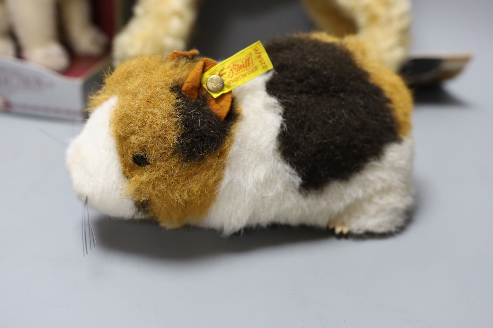 A Classic 'Fellow' Terrier label / tag with five assorted yellow tag animals, also boxed Museum Collection 'Rattler' Terrier white label with neck mechanism